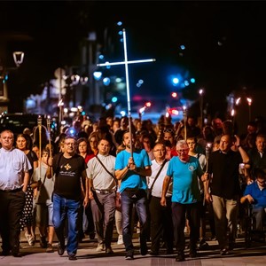 Treći Molitveni hod Karlovcu za rođendan i Karlovčanima na blagoslov